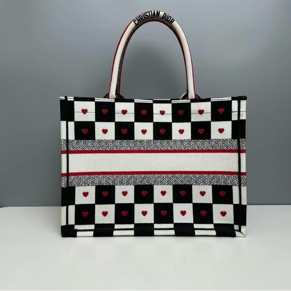 Rare 🖤❤️🤍Dior Book Tote medium Black &White Checkered - Picture 2 of 9